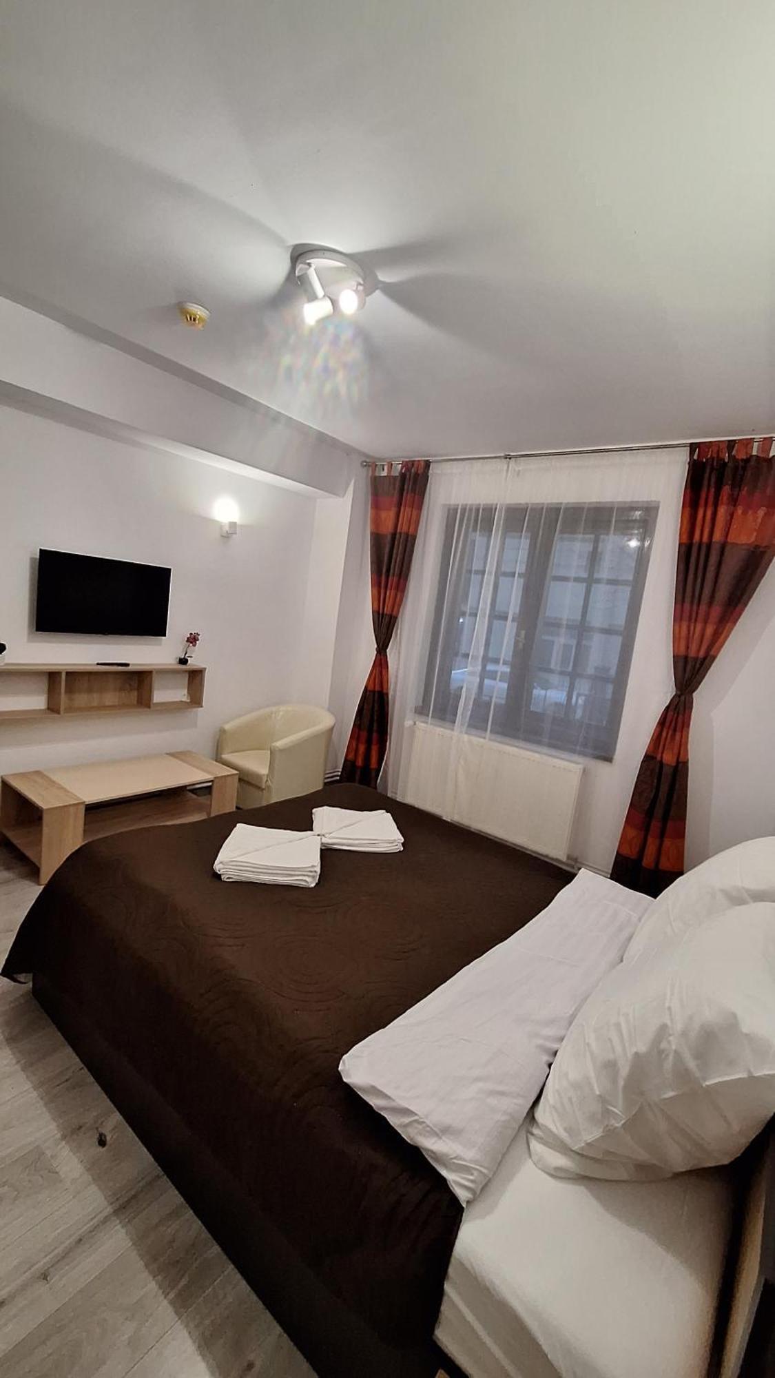 Casa Antonia Hotel Azuga Luaran gambar